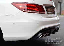 Diffuser with AMG End pipes (facelift)
