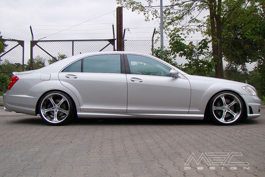 Lowering System Of The Highest Quality For Your Mercedes Benz W221